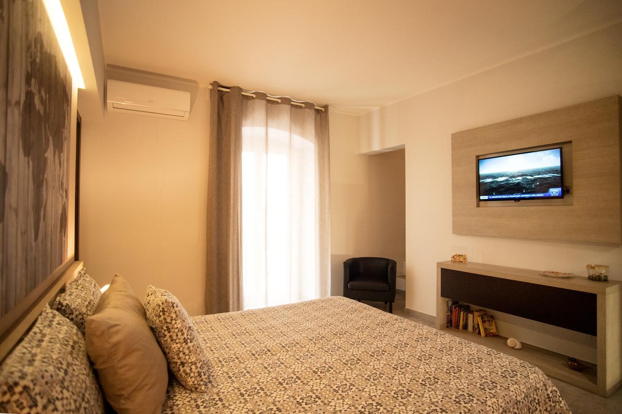 Guest House Centrale Barletta Bagian luar foto