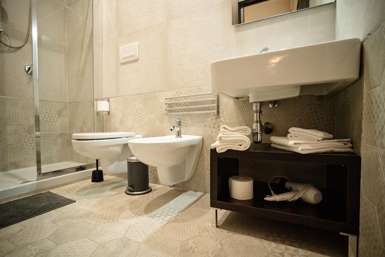 Guest House Centrale Barletta Bagian luar foto